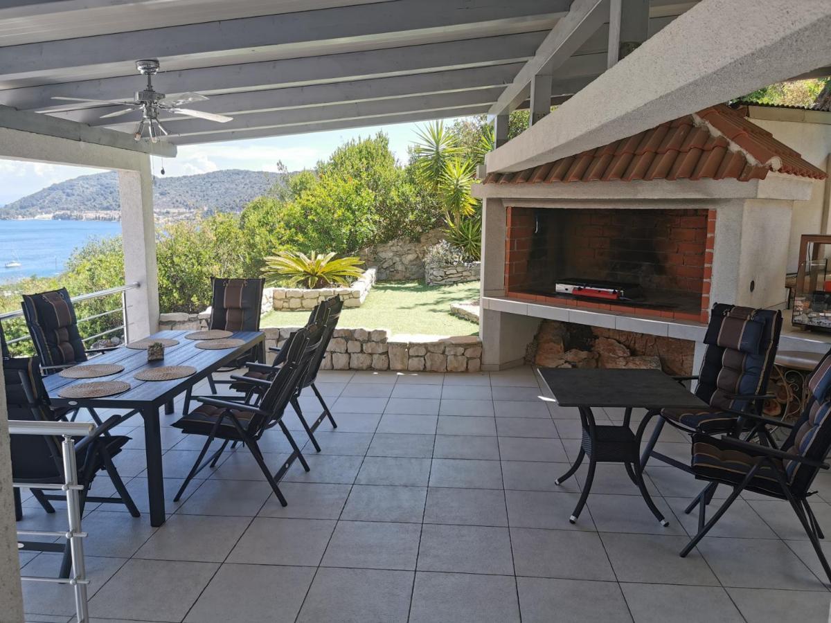 Luxury Apartment Prestige Villa Bellevue Vis Luaran gambar