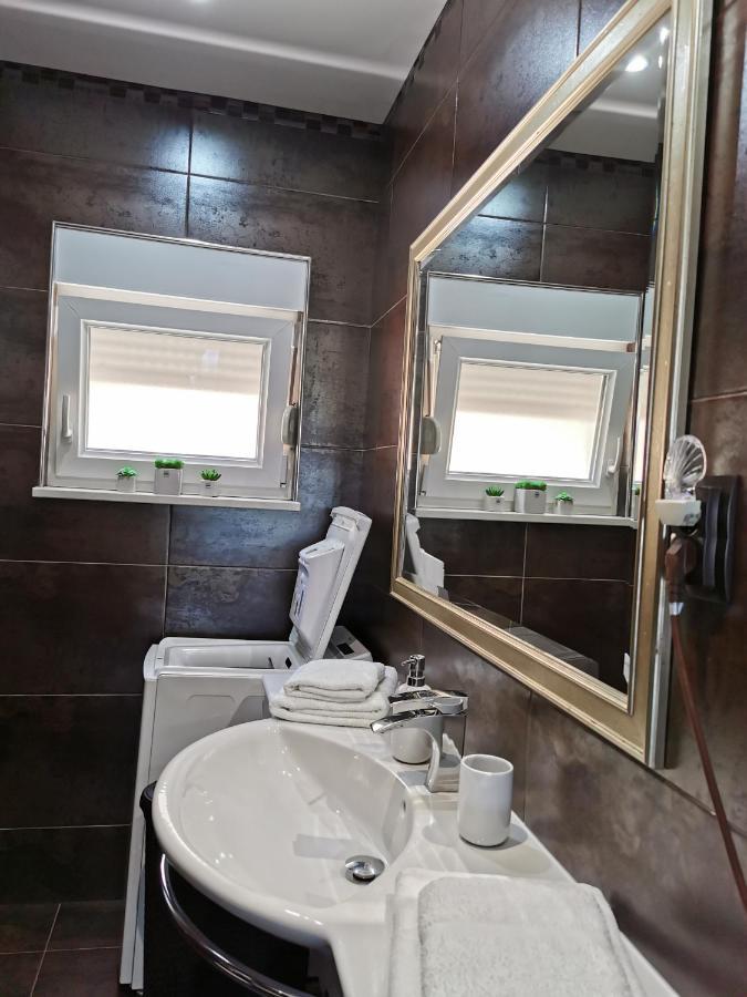 Luxury Apartment Prestige Villa Bellevue Vis Luaran gambar