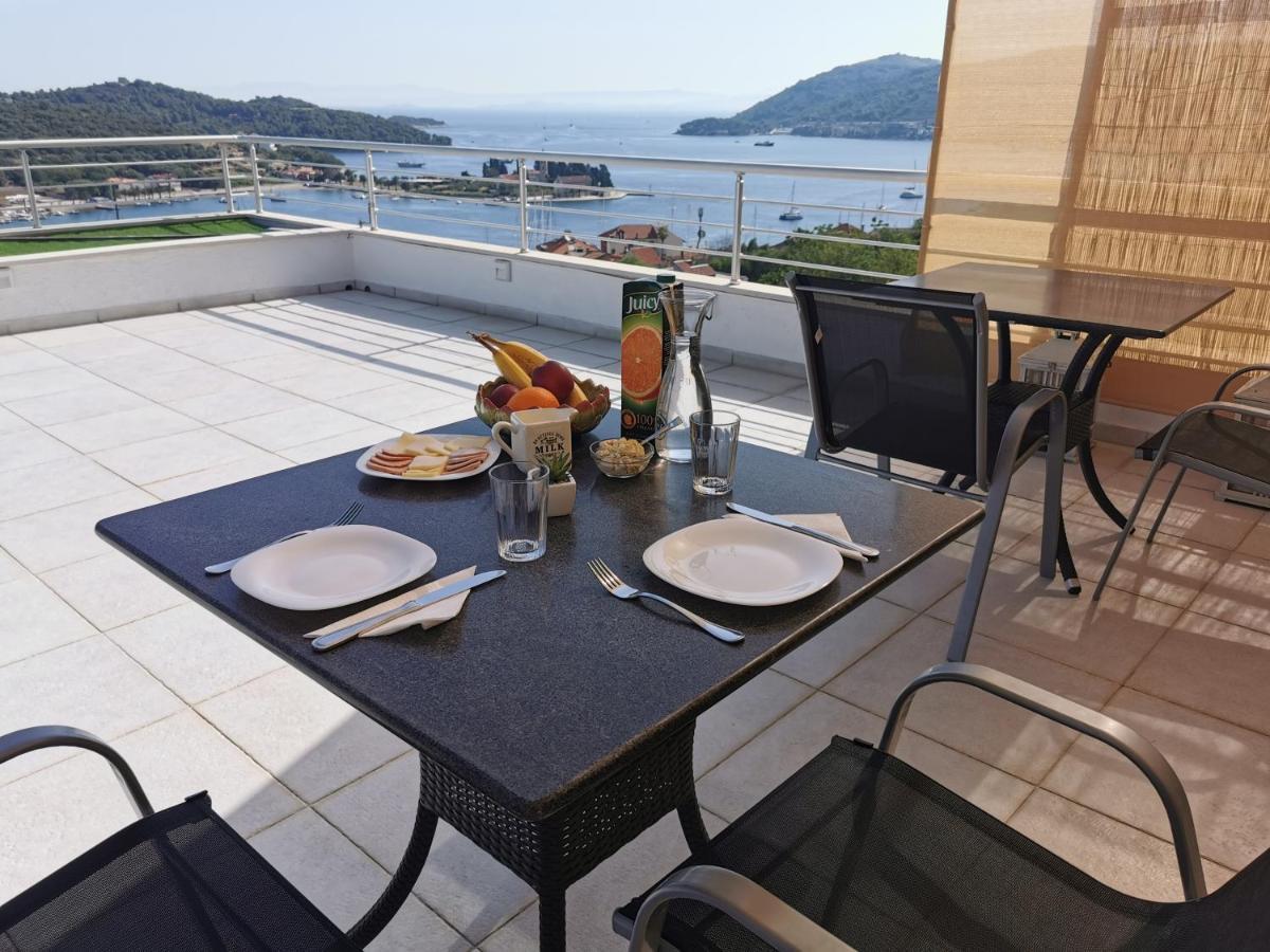 Luxury Apartment Prestige Villa Bellevue Vis Luaran gambar