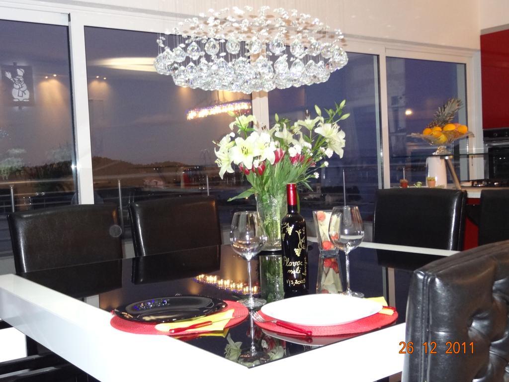 Luxury Apartment Prestige Villa Bellevue Vis Luaran gambar