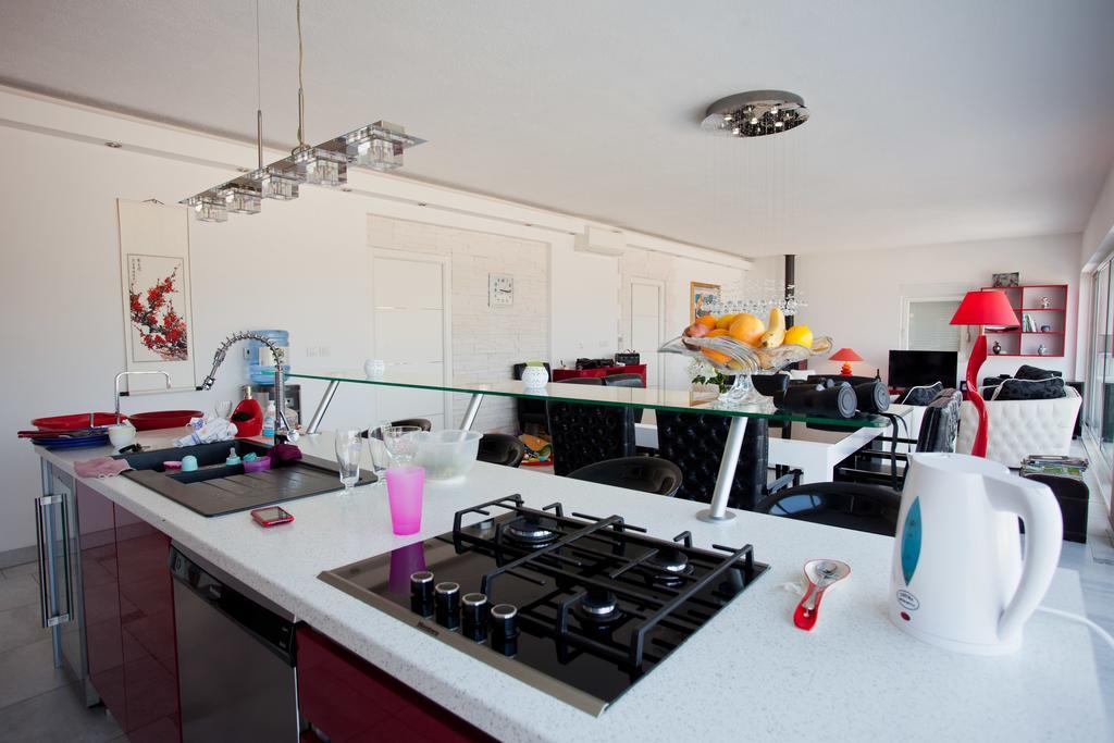 Luxury Apartment Prestige Villa Bellevue Vis Luaran gambar